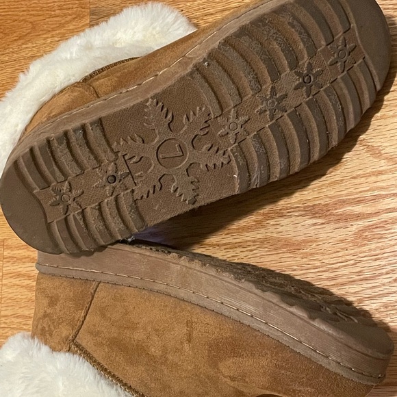 Carmel Suede boots with fluffy faux fur size 7 girls - Picture 4 of 6